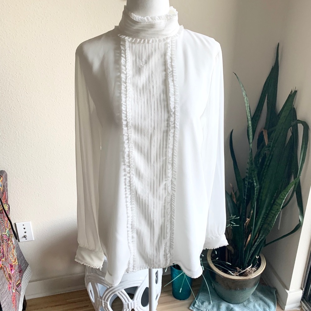 NWT Karl Lagerfeld White Blouse